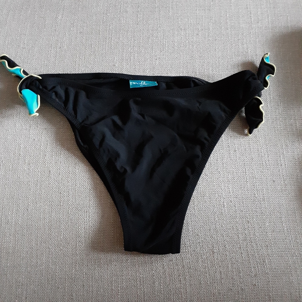 GOTTEX Profile Black Bikini Bottom with Ruffle Ties - Size 8